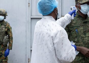 Ebola: dez países africanos estão sob alto risco, diz agência